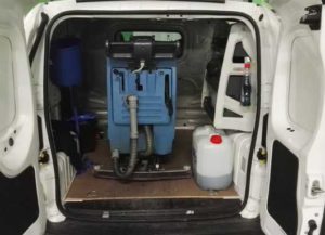 Fregadoras industriales en alquiler en Málaga. Servicio de transporte de maquinaria y limpieza con operario. Precios baratos.
